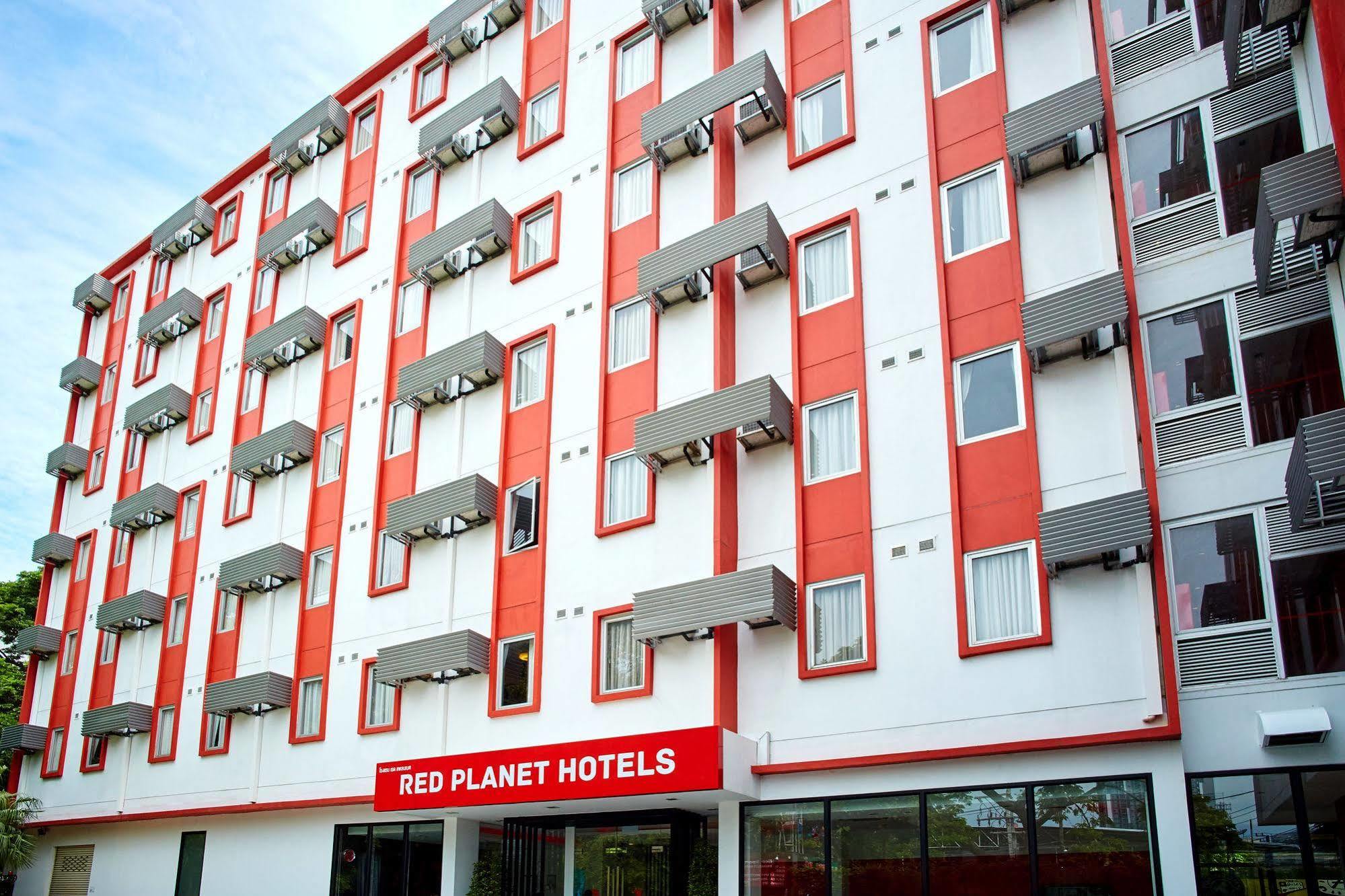 Red Planet Pattaya Sha Extra Plus Extérieur photo