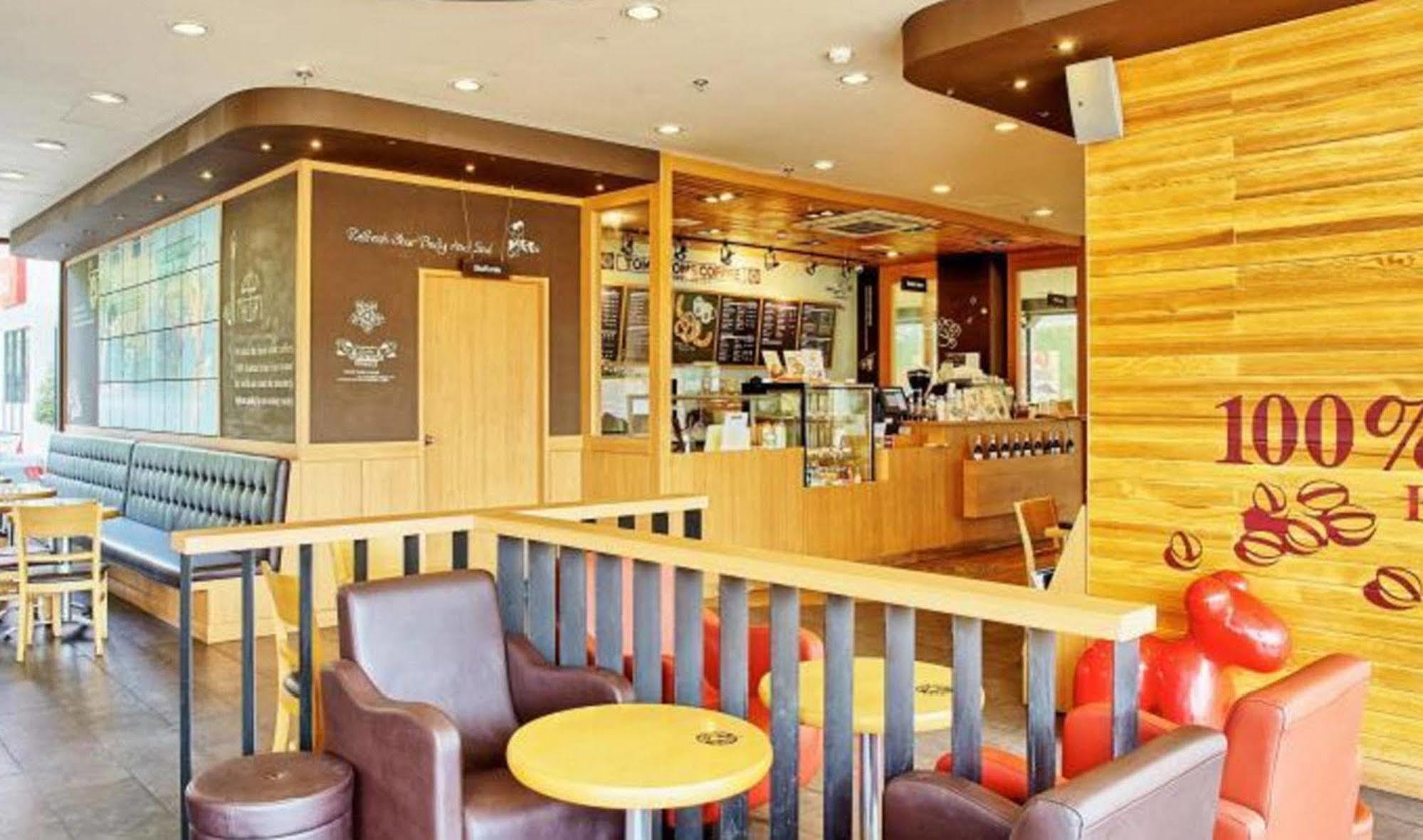 Red Planet Pattaya Sha Extra Plus Extérieur photo